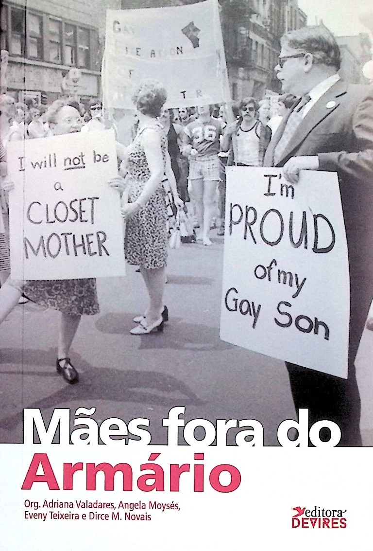 Mães fora do armário